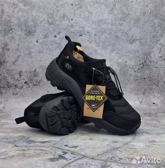 Мужские зимние кроссовки