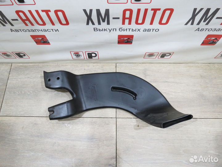 Воздуховод Audi Q3