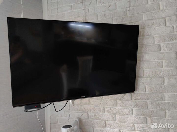 Телевизор Samsung UE40H6650AT