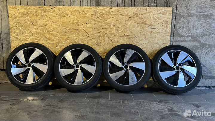 Комплект колёс R19 на BMW i3