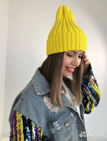 Женская шапка