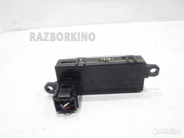 Часы Тойота Camry XV10