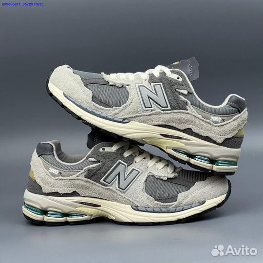 Кроссовки New Balance 2002R Светлые (Арт.27960)