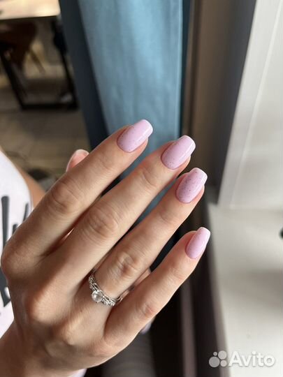 Маникюр педикюр