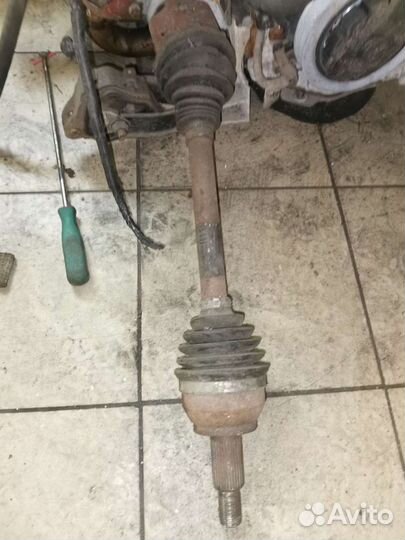 Привод правый Range Rover l538