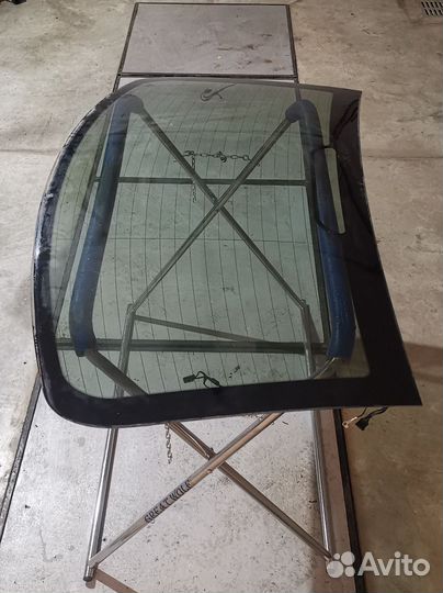 Заднее стекло BMW е60