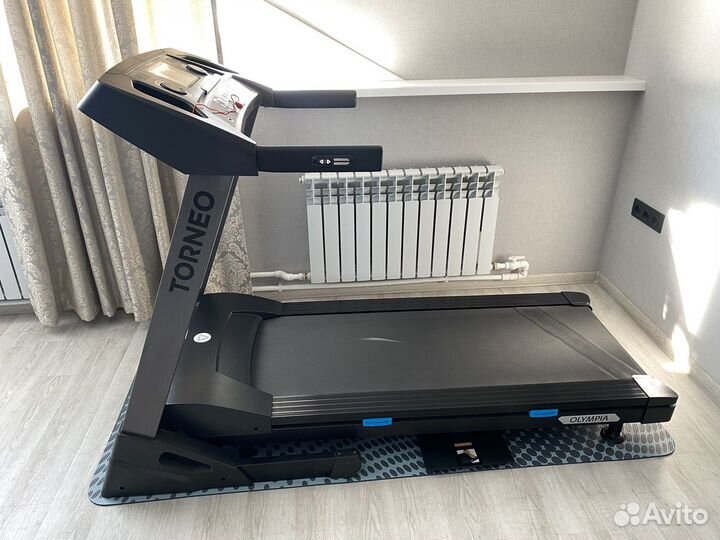 Тренажер беговая дорожка