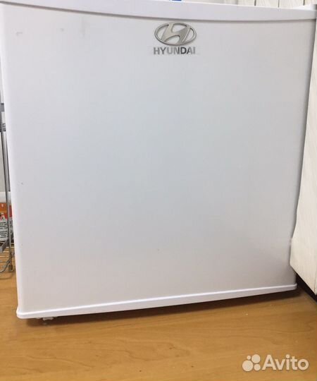Холодильник мини Hyundai