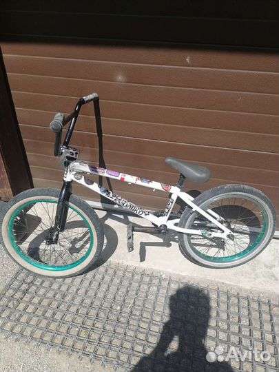 Трюковой велосипед bmx radio bike 