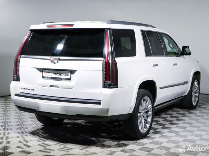 Cadillac Escalade 6.2 AT, 2018, 167 637 км