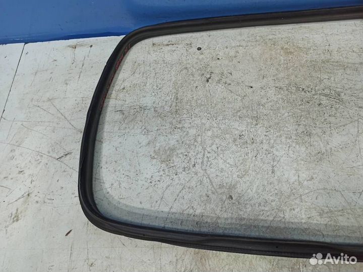 Уплотнитель стекла двери Hyundai Starex H1 2000-2