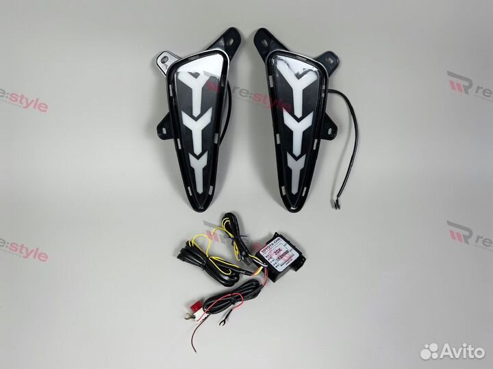 Ходовые огни Toyota C-HR Тип 3 R2686