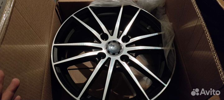 Новые R16/4*114,3 Mitsubishi Lancer