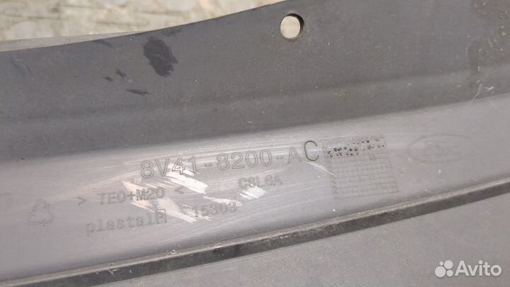 Решетка радиатора Ford Kuga