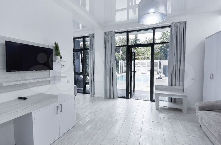 Квартира-студия, 35 м², 1/3 эт.