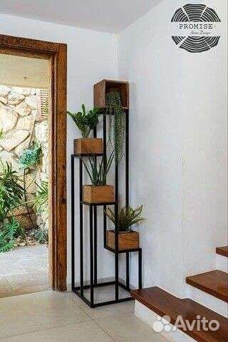 Подставка для цветов в стиле лофт