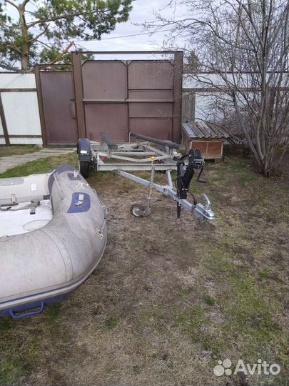 Лодка прицеп