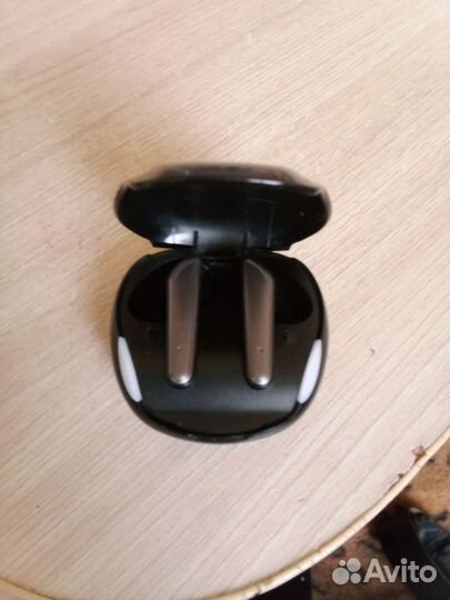 Беспроводные наушники Hiper TWS Mercury X10