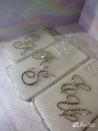 Чехол на iPhone со стразами