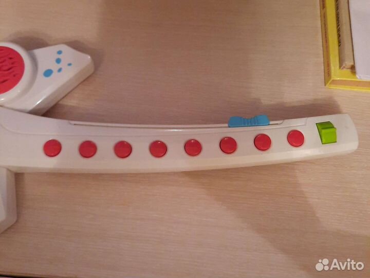 Детская гитара