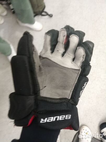 Краги хоккейные