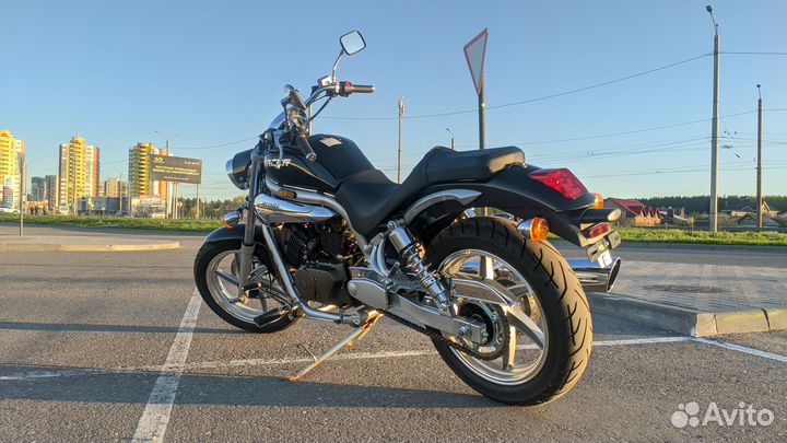 Racer Cruiser RC250LV