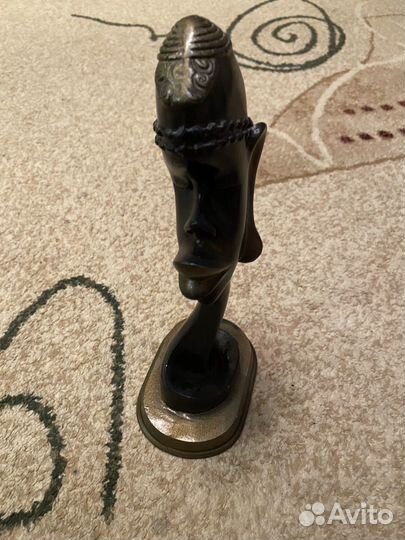 Фарфоровые статуэтки