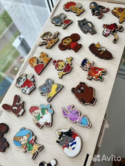 Деревянные значки броши