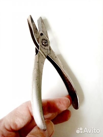 Плоскогубцы. Пассатижи. Клеймо paragon