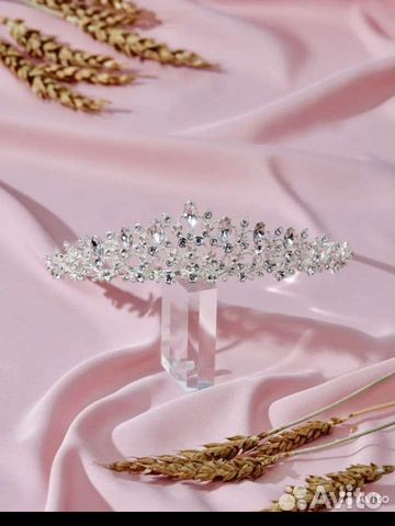 Диадемы, короны,украшения