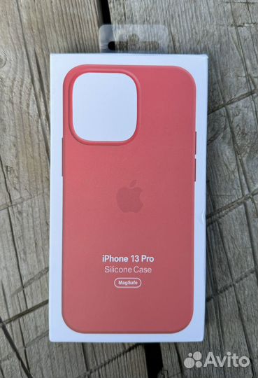 Чехол на iPhone 13 pro Silicone