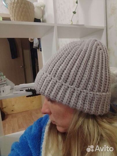 Шапка женская вязаная