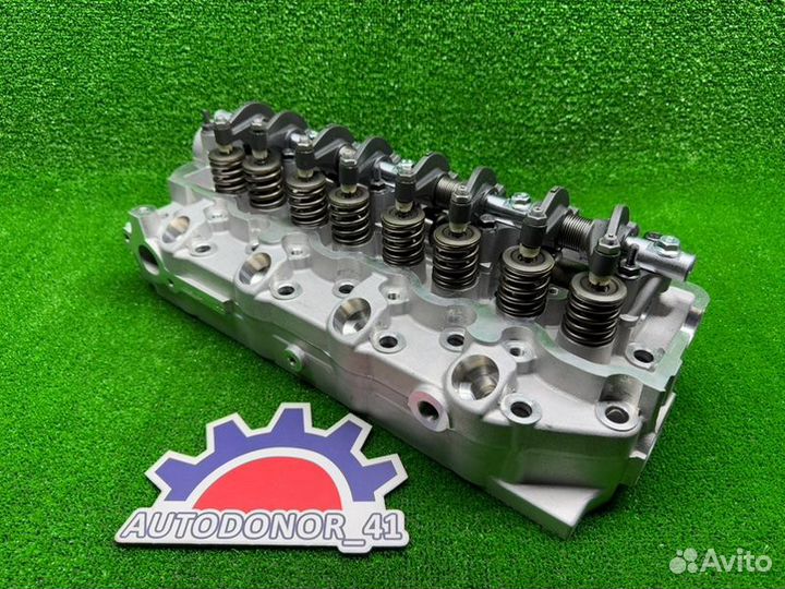 Головка блока цилиндров Mitsubishi Delica P35W