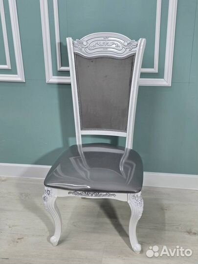 Стол и стулья от производителя. В наличии