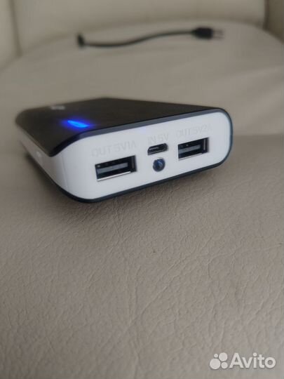 Внешний аккумулятор 7800мАч