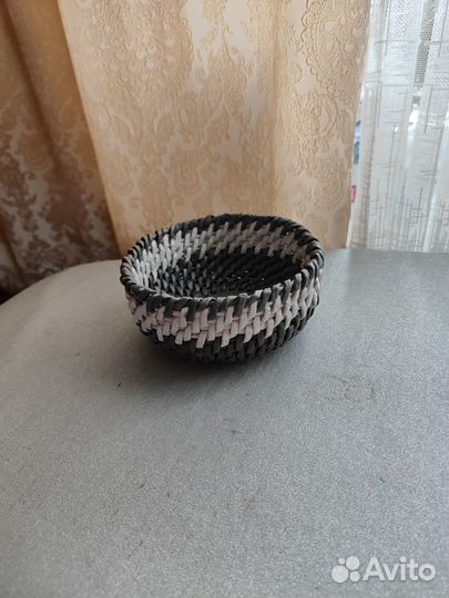 Конфетница сухарница