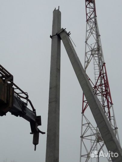 Ямобур. Установка столбов электрических, опор лэп