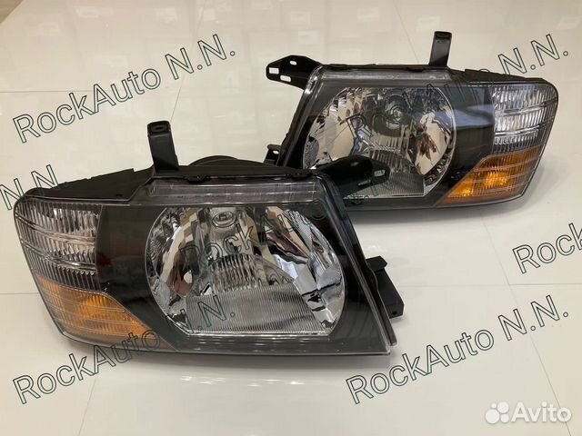 Фара (2шт) Mitsubishi Pajero III (1999-2003)