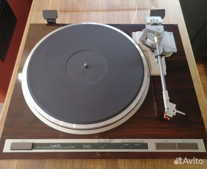 Проигрыватель винила Lo-D HT-500