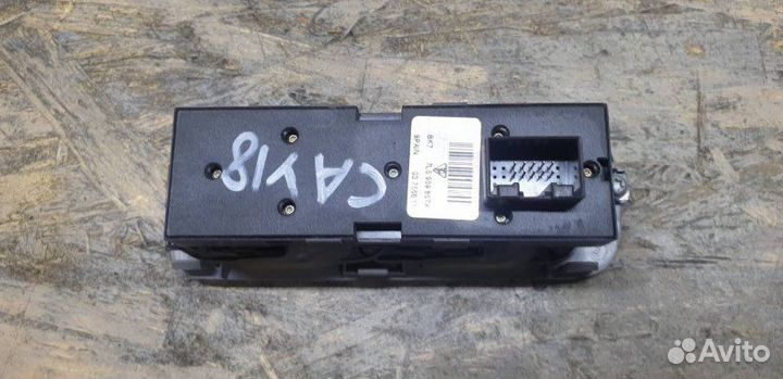 Кнопки стеклоподъемника Porsche Cayenne 955