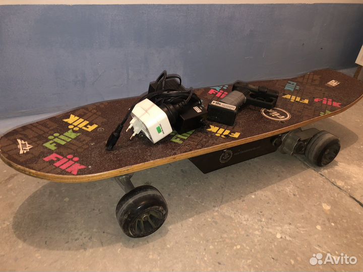 Электроскейтборд