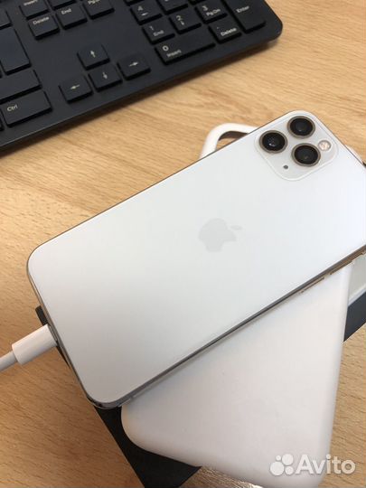 iPhone 11 Pro, 64 ГБ