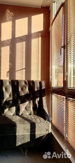 Жалюзи и рулонные шторы на окна