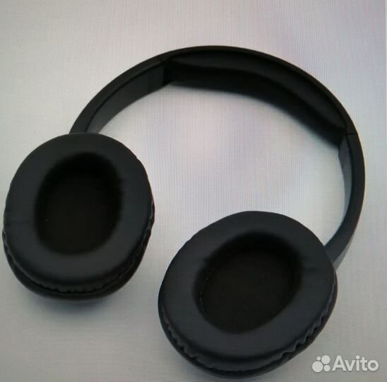 Беспроводные наушники jbl tune 1100