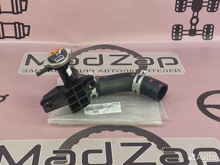 Заливная горловина тройник Solaris Rio 1.4L 2018