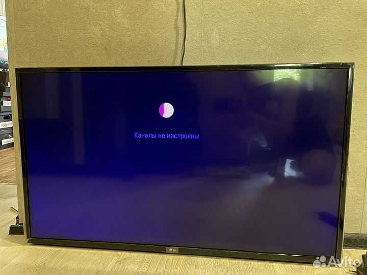 LG 43LH570V 