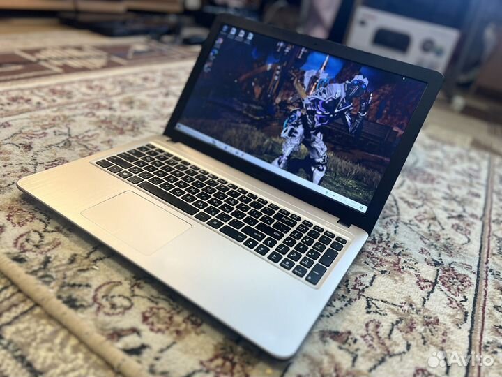 Игровой Ноутбук Asus 4ядра/GeForce 920MX 2гб