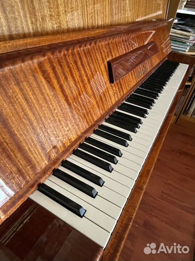 Фортепиано petrof 1975г