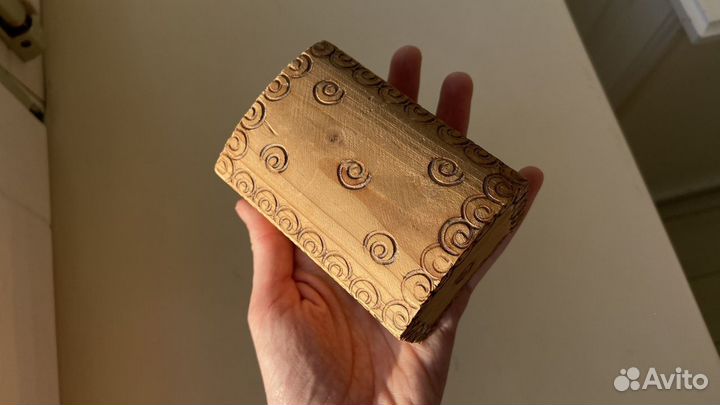 Шкатулка деревянная для украшений