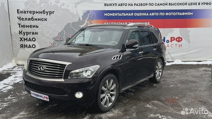 Суппорт тормозной передний правый Infiniti QX56 (Z62) 41001-ZC60A